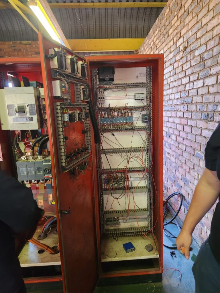 625 kVA Volvo open set mutual duel standby set