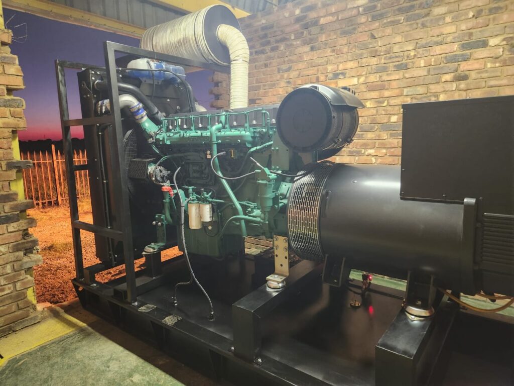 625 kVA Volvo open set mutual duel standby set
